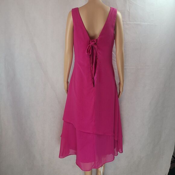 New Mother of the Bride (10) Fuchsia Chiffon Sleeveless Pleated Waist Midi Dress - Picture 6 of 10